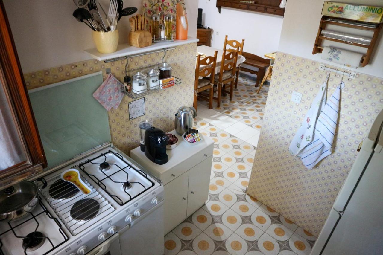 Villa Buonumore Porto Pino Eksteriør bilde