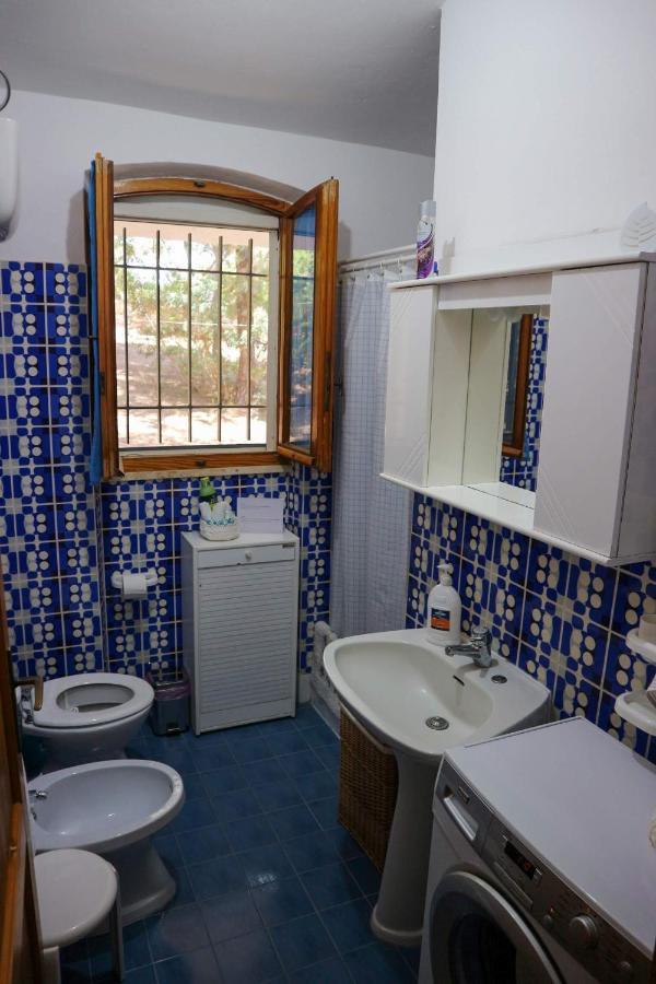 Villa Buonumore Porto Pino Eksteriør bilde
